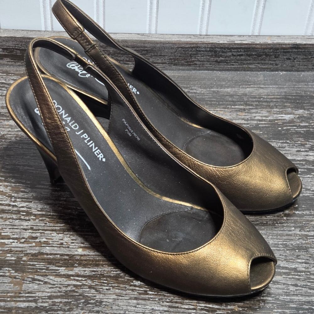 Donald Pliner Women's Bronze Leather Peep Toe Sling Back Heeled Shoes Size 7.5M
